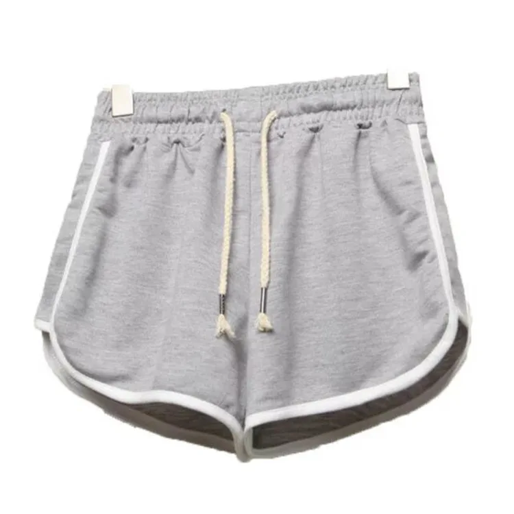 Stylish, breathable women's summer yoga shorts for versatile comfort and effortless movement.