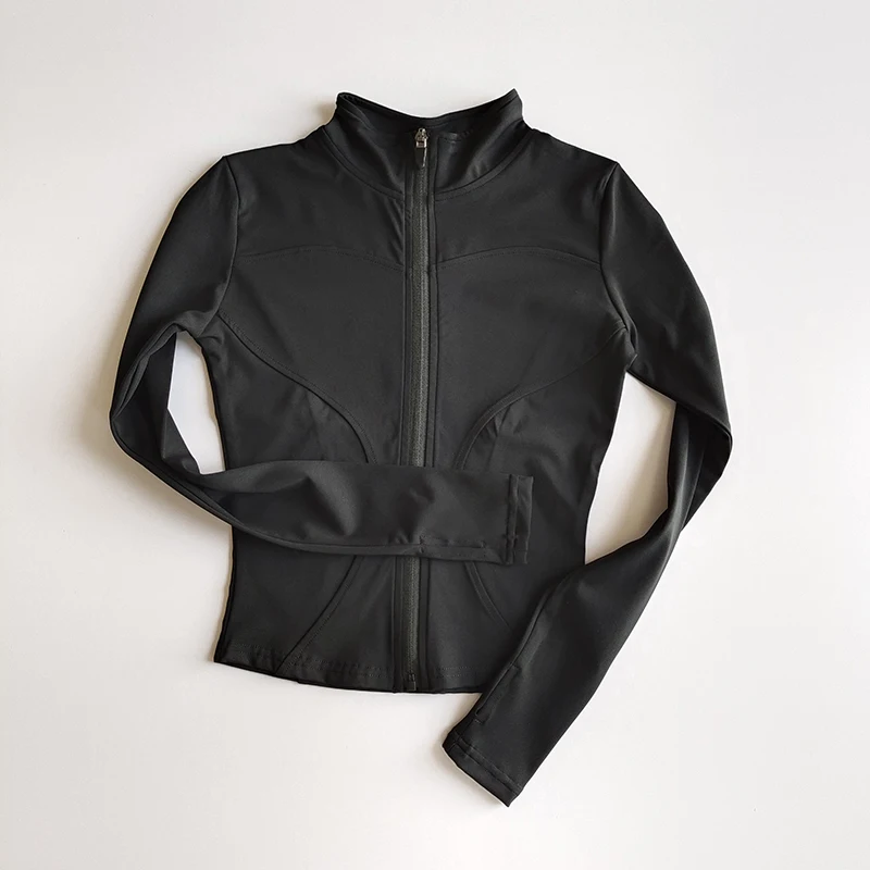 Sporty slim-fit yoga jacket with quick-dry, breathable fabric and convenient pockets for active lifestyles.